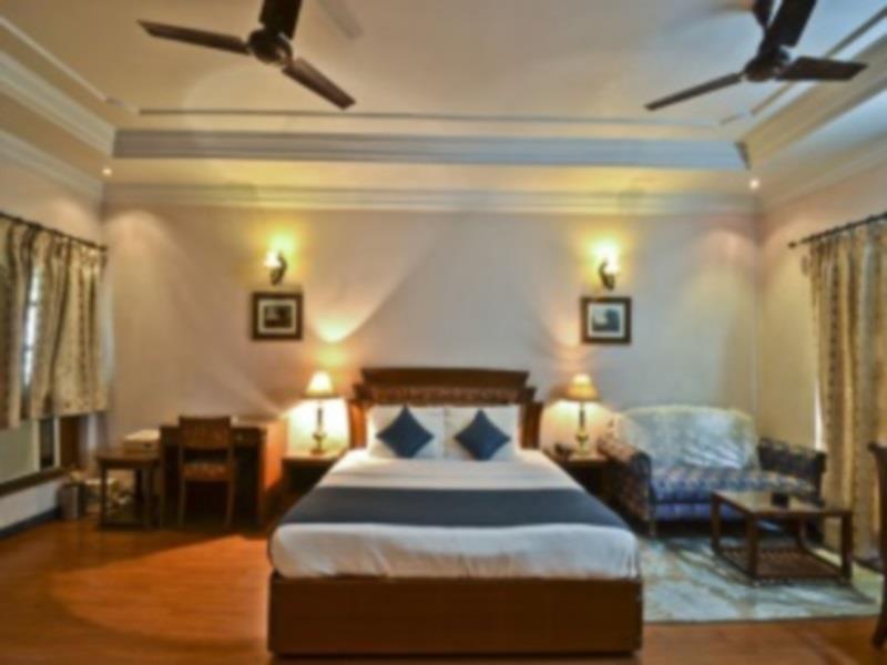 Hotel Imperial House Allahabad Exterior photo